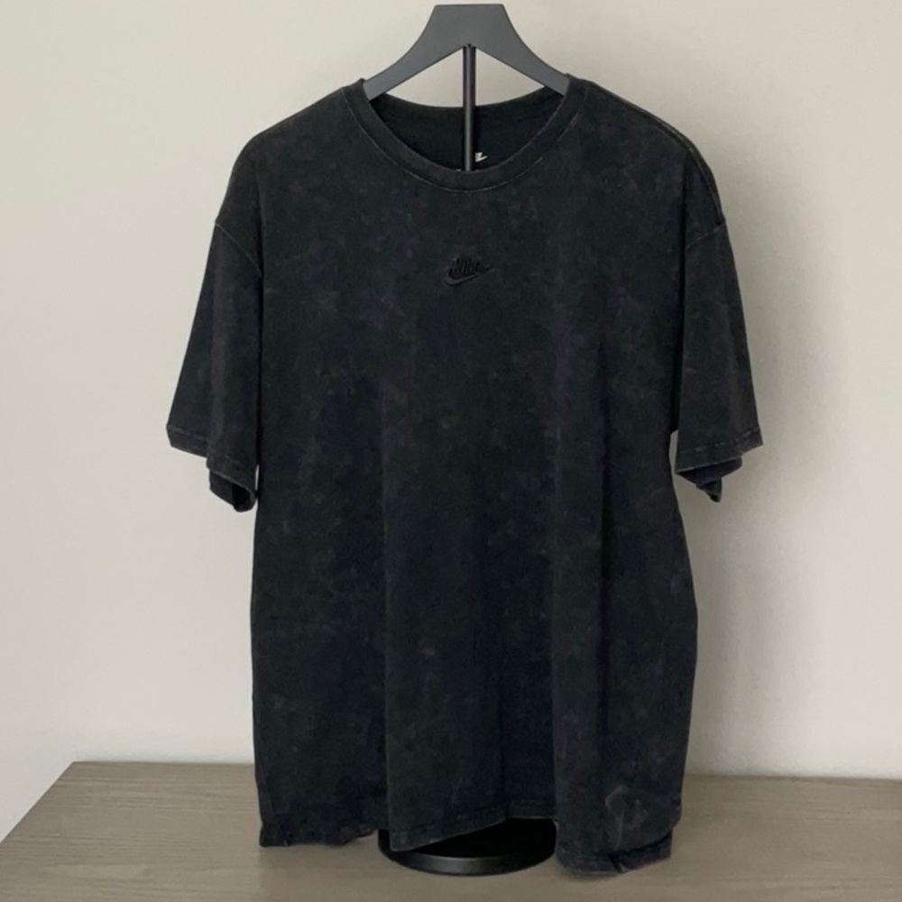 Nike Charcoal Tee with Subtle Logo